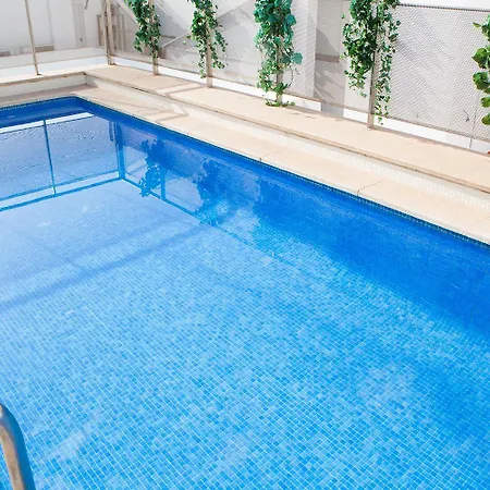 Charming With Pool And Garage شقة إشبيلية