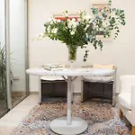 Апартаменты Charming With Pool And Garage Севилья