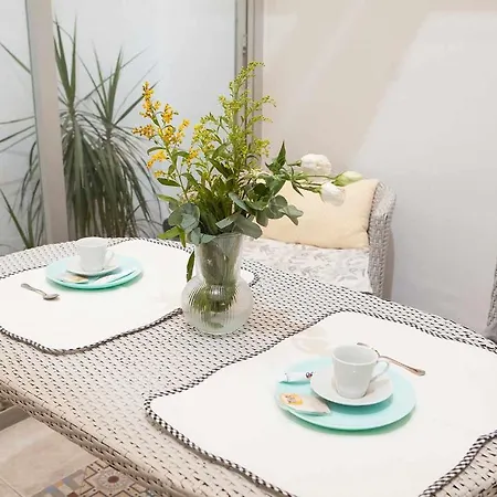 Charming With Pool And Garage Sevilla